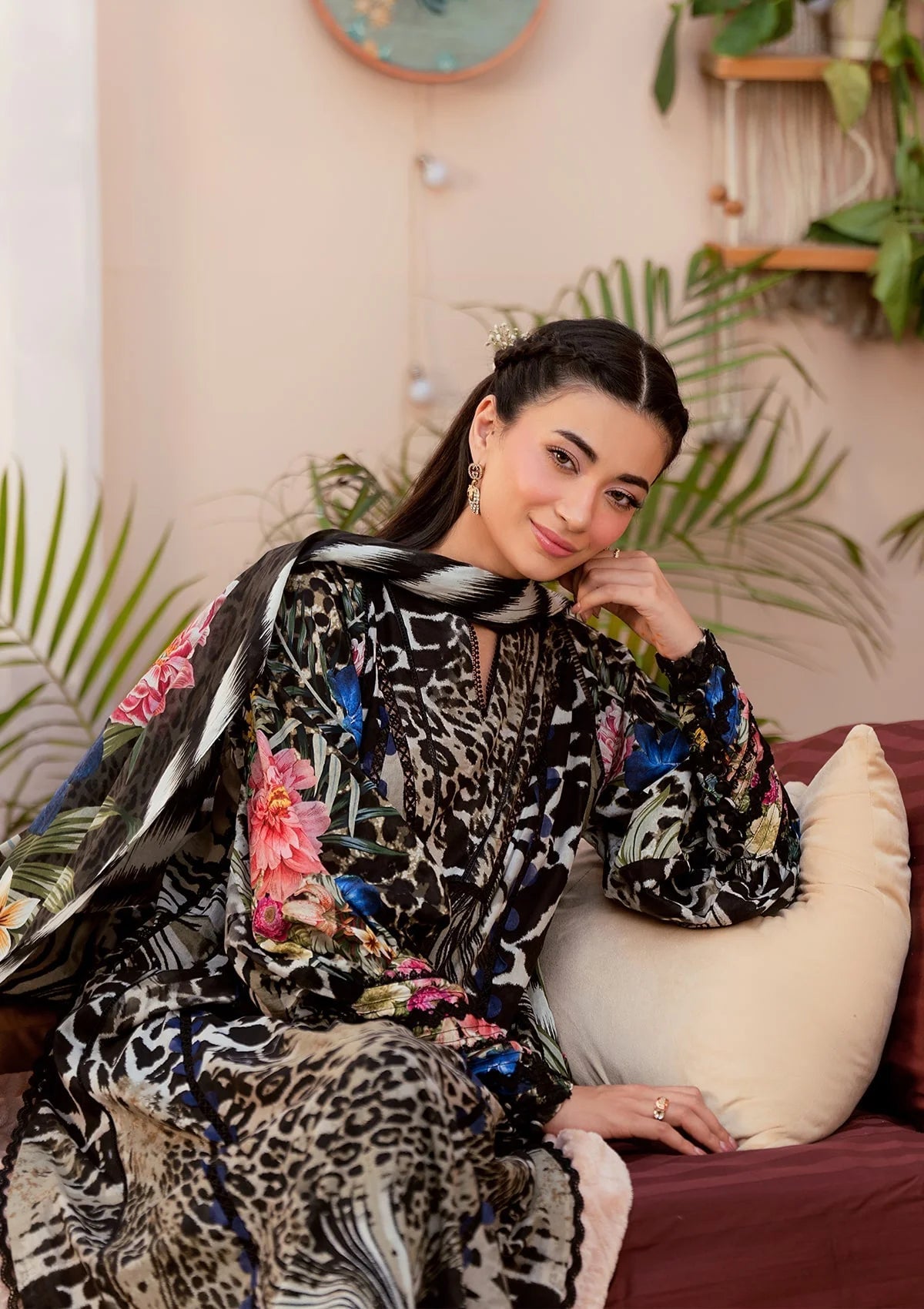 EPS-4B NOIR ESSENCE - Elaf Premium